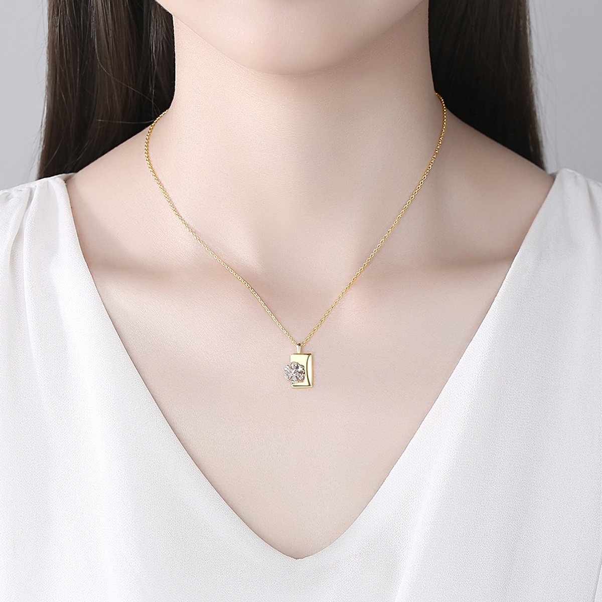 WP375 - Necklace/Pendant for Women
