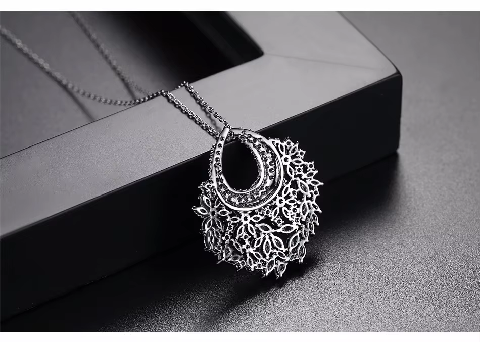 WP386 - White Women Necklace Pendant — image 4