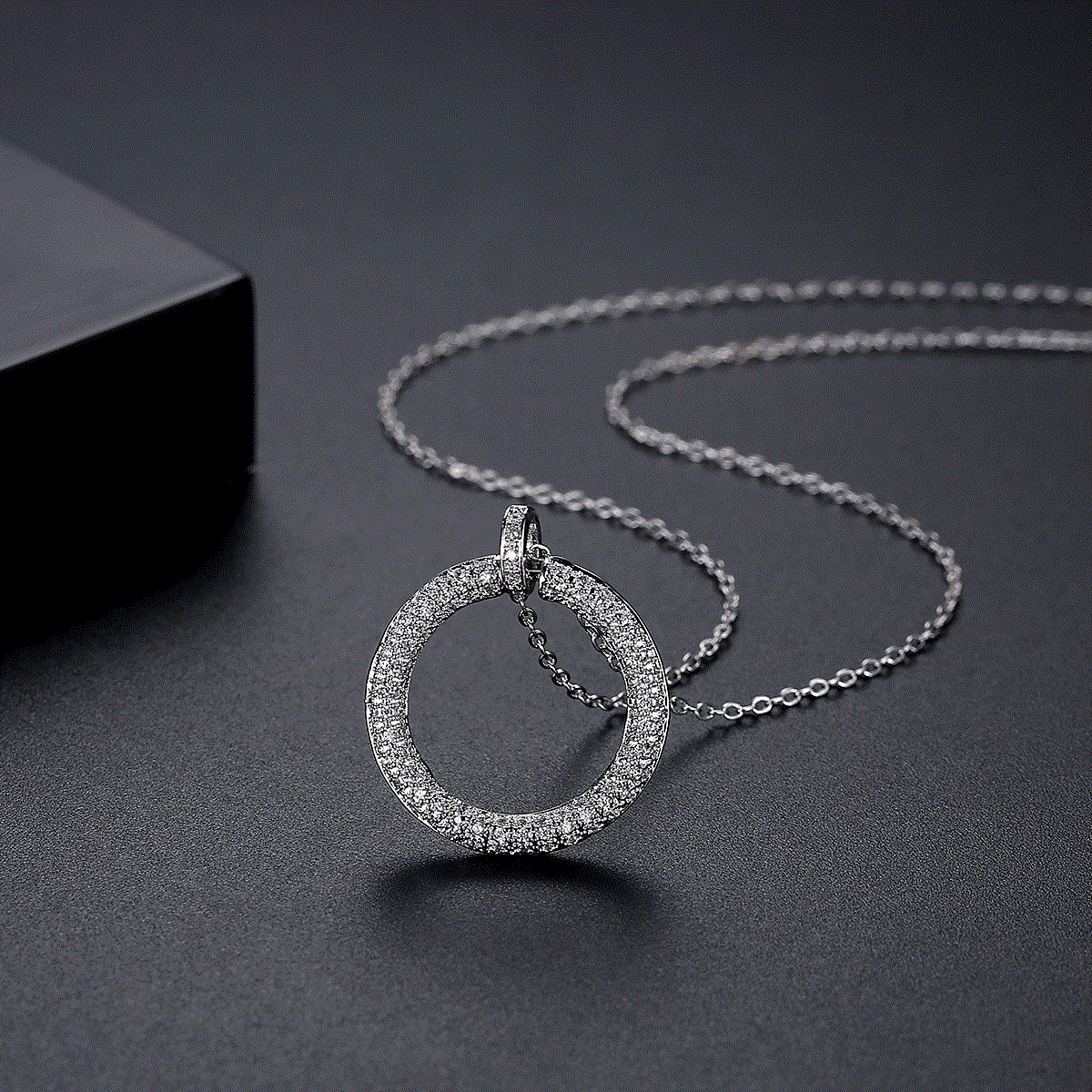WP449- Women Necklace Pendant