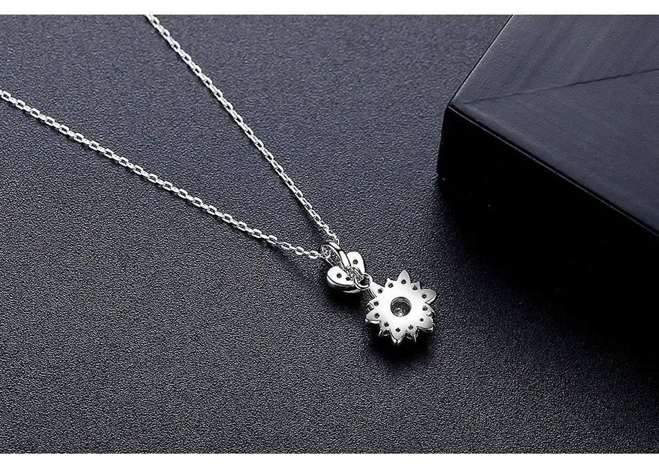 WP463- Women Necklace Pendant