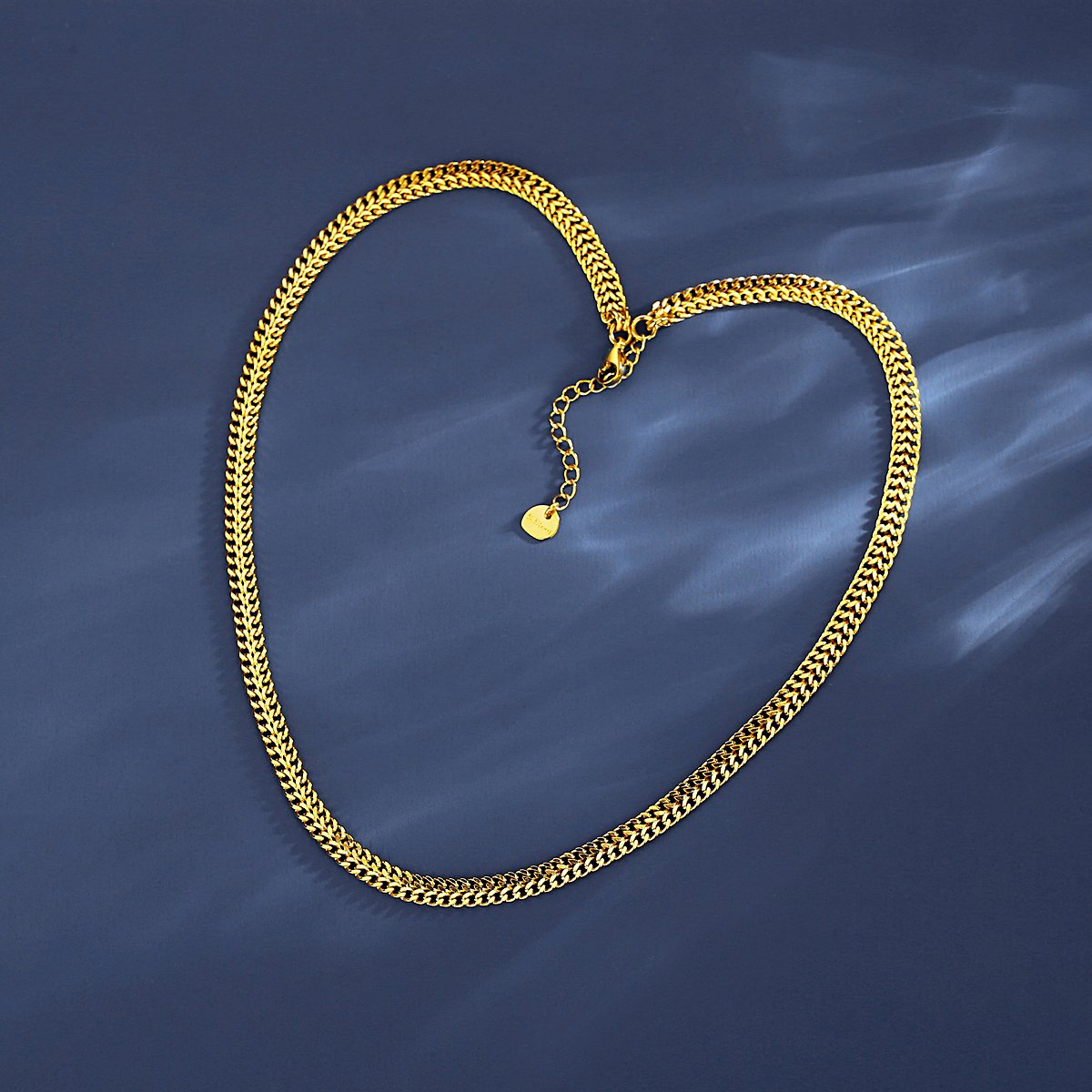 WP516 - Golden Necklace Pendant for Women