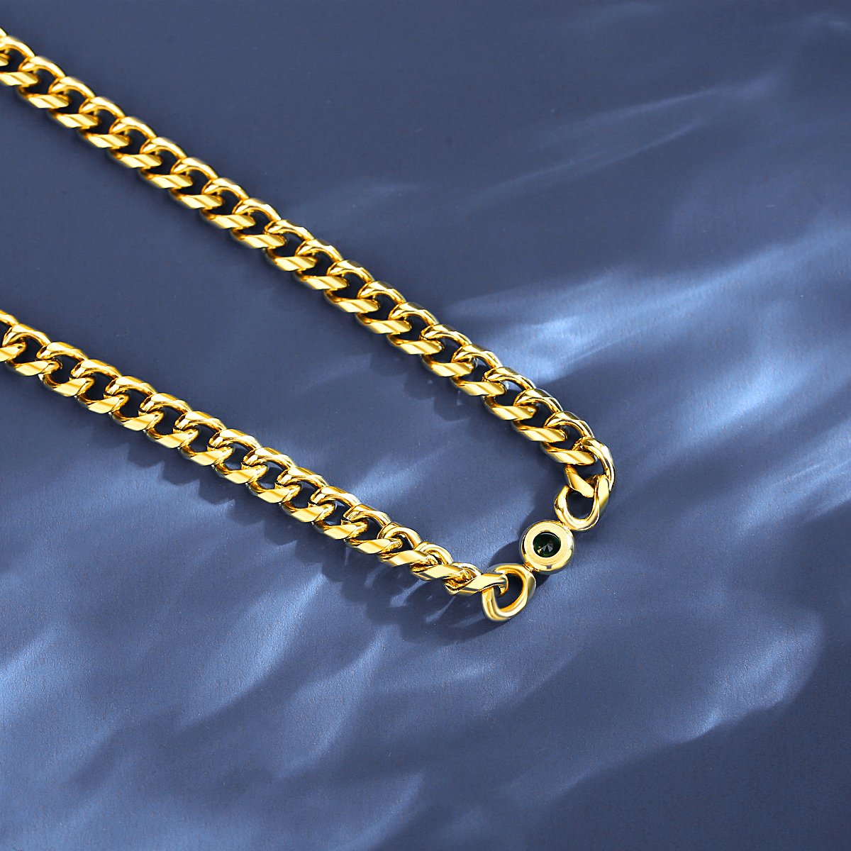 WP526 - Golden Necklace Pendant for Women