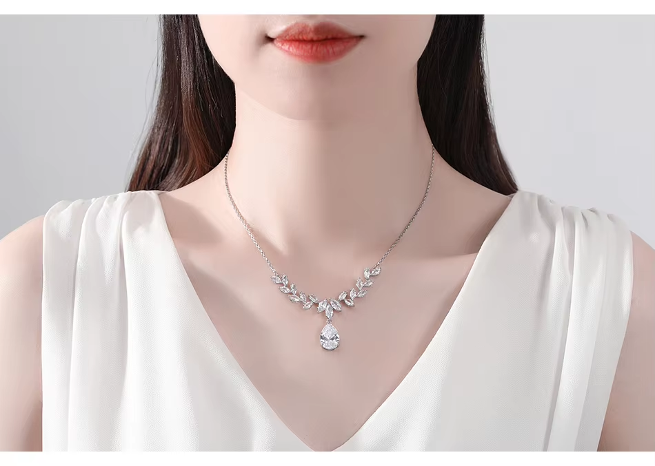 WP534- Silver Women Necklace Pendant