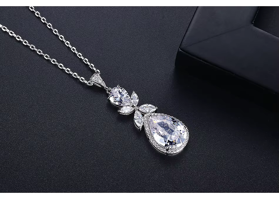 WP541- Women Necklace Pendant