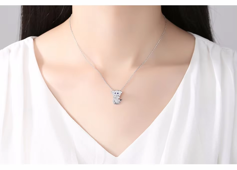 WP555- Women Necklace Pendant
