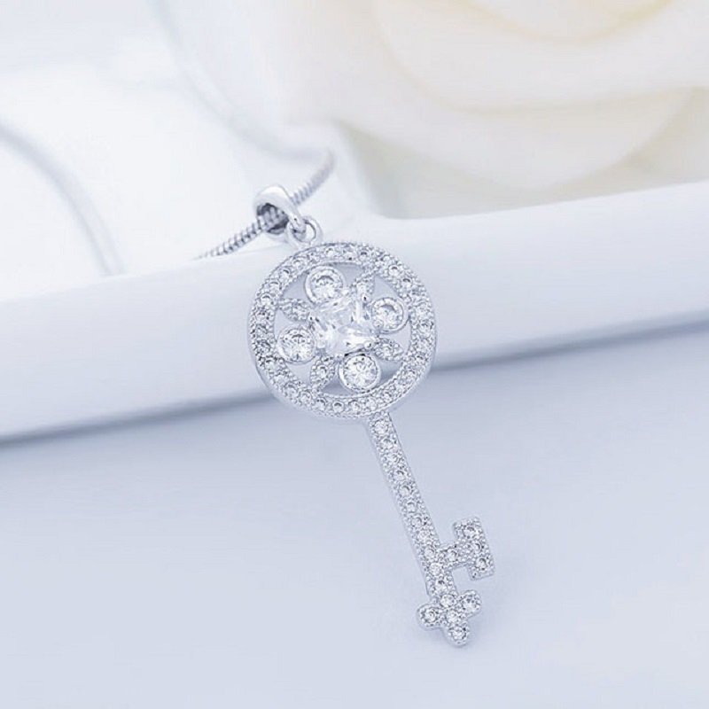 WP617 - Women Necklace Pendant
