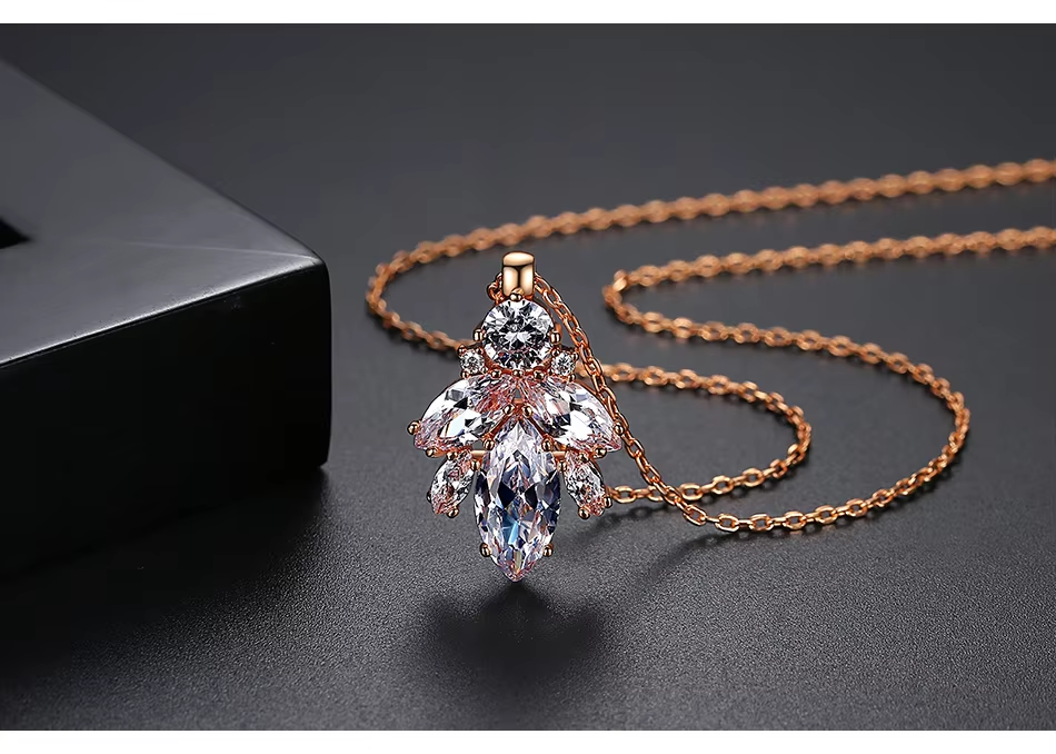 WP626- Golden Women Necklace Pendant