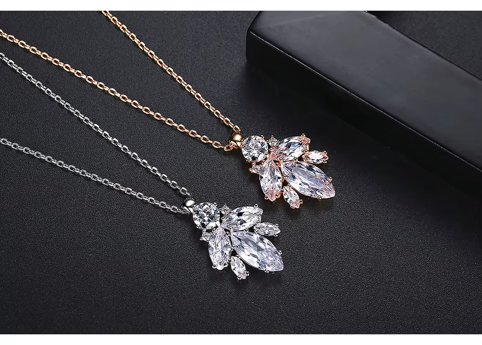 WP626- Golden Women Necklace Pendant — image 3