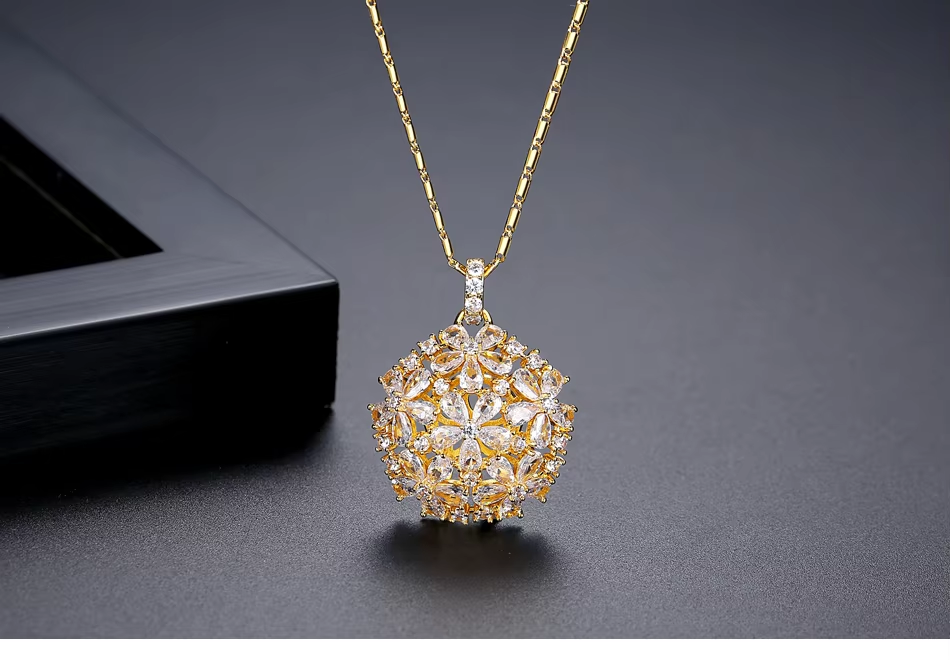 WP529- Golden Women Necklace Pendant