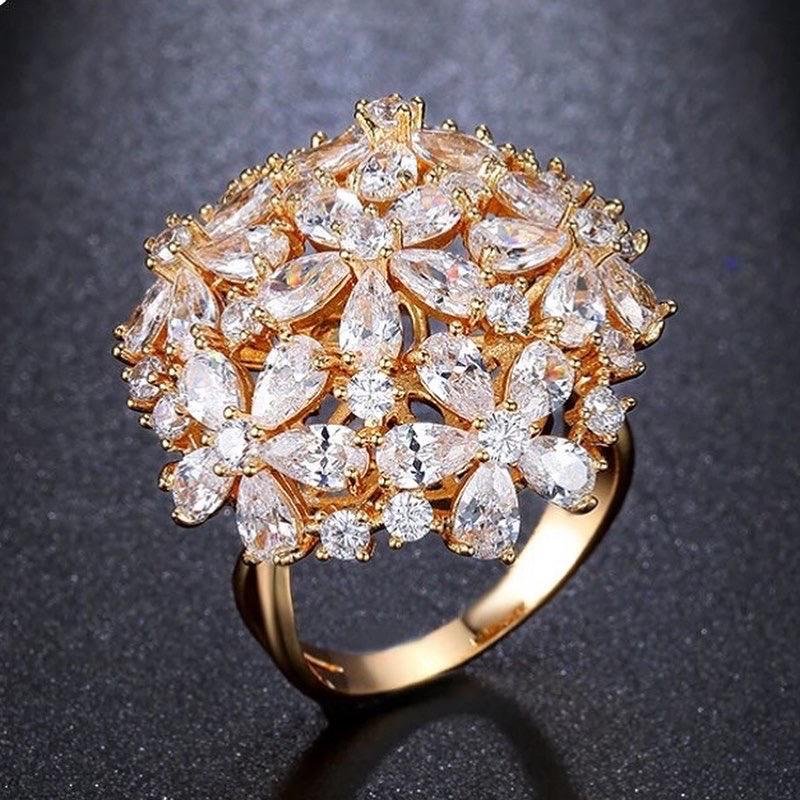 WR106 Golden Luxury Ring for Women