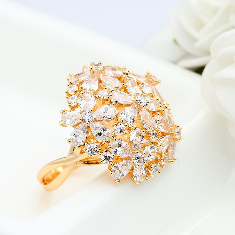 WR106 Golden Luxury Ring for Women