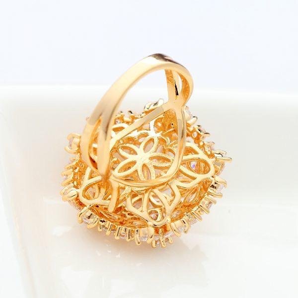 WR106 Golden Luxury Ring for Women — image 5