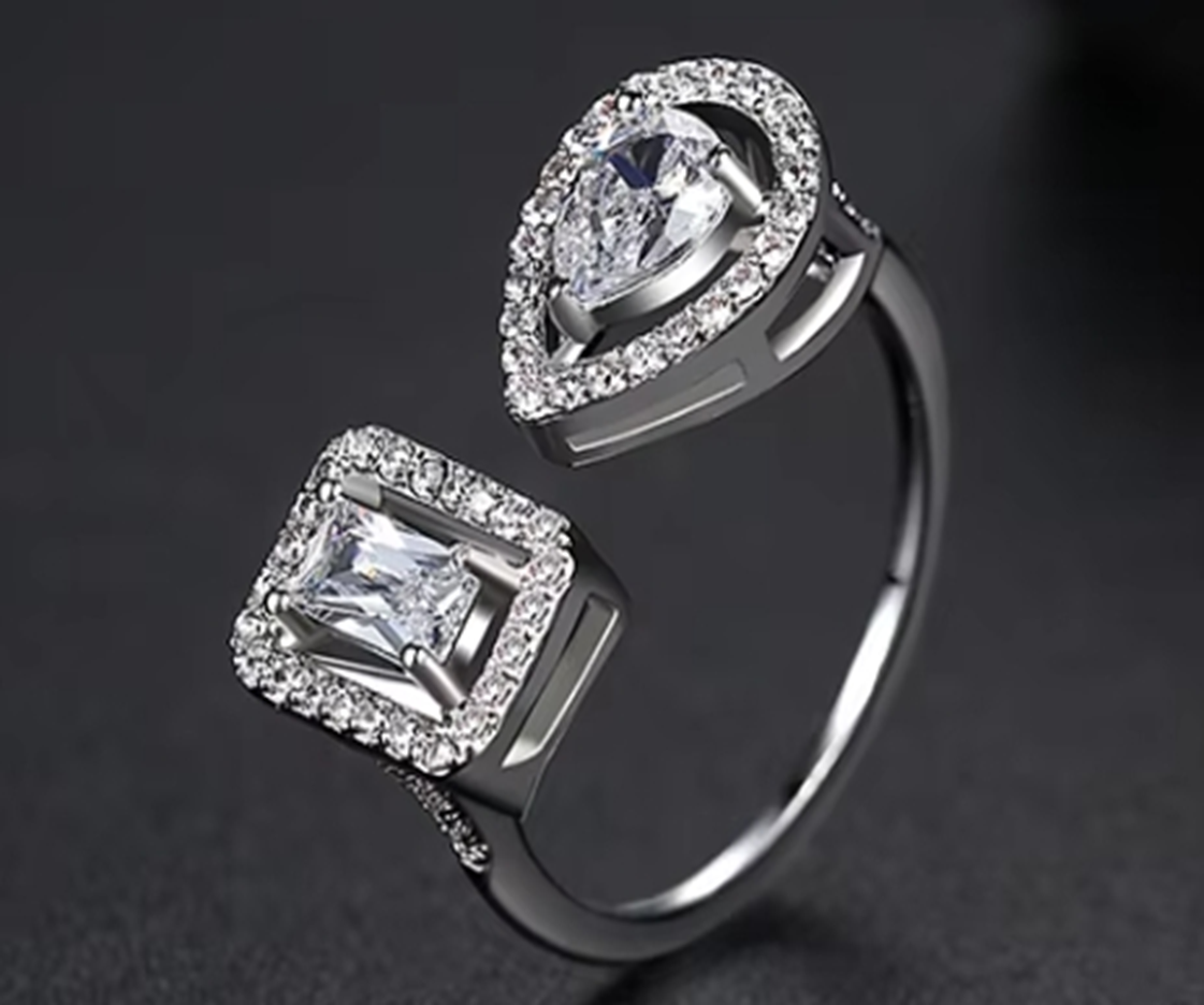 WR330 Silver Luxury Ring for Women (Adjustable Ring)