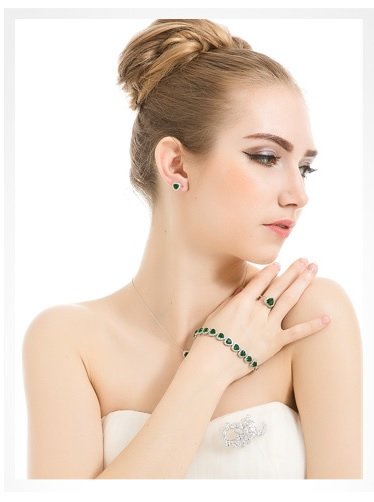 WR379 - Green Women Ring
