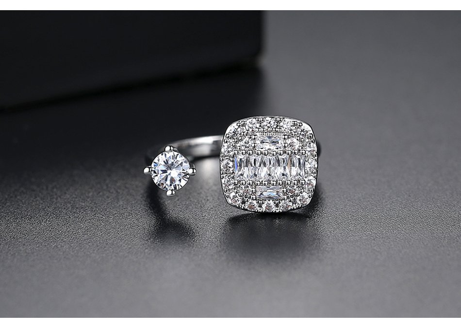 WR392 Silver Luxury Ring for Women (Adjustable Ring) — image 3