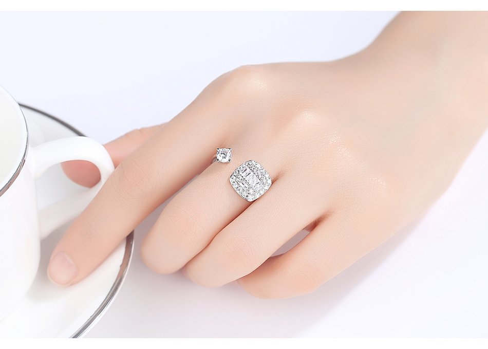 WR392 Silver Luxury Ring for Women (Adjustable Ring) — image 4