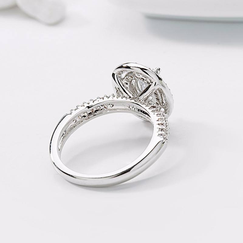 WR395 Blue Luxury Ring for Women — image 4
