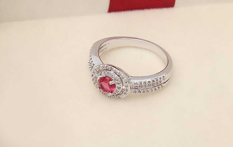 WR396 Red Luxury Ring for Women