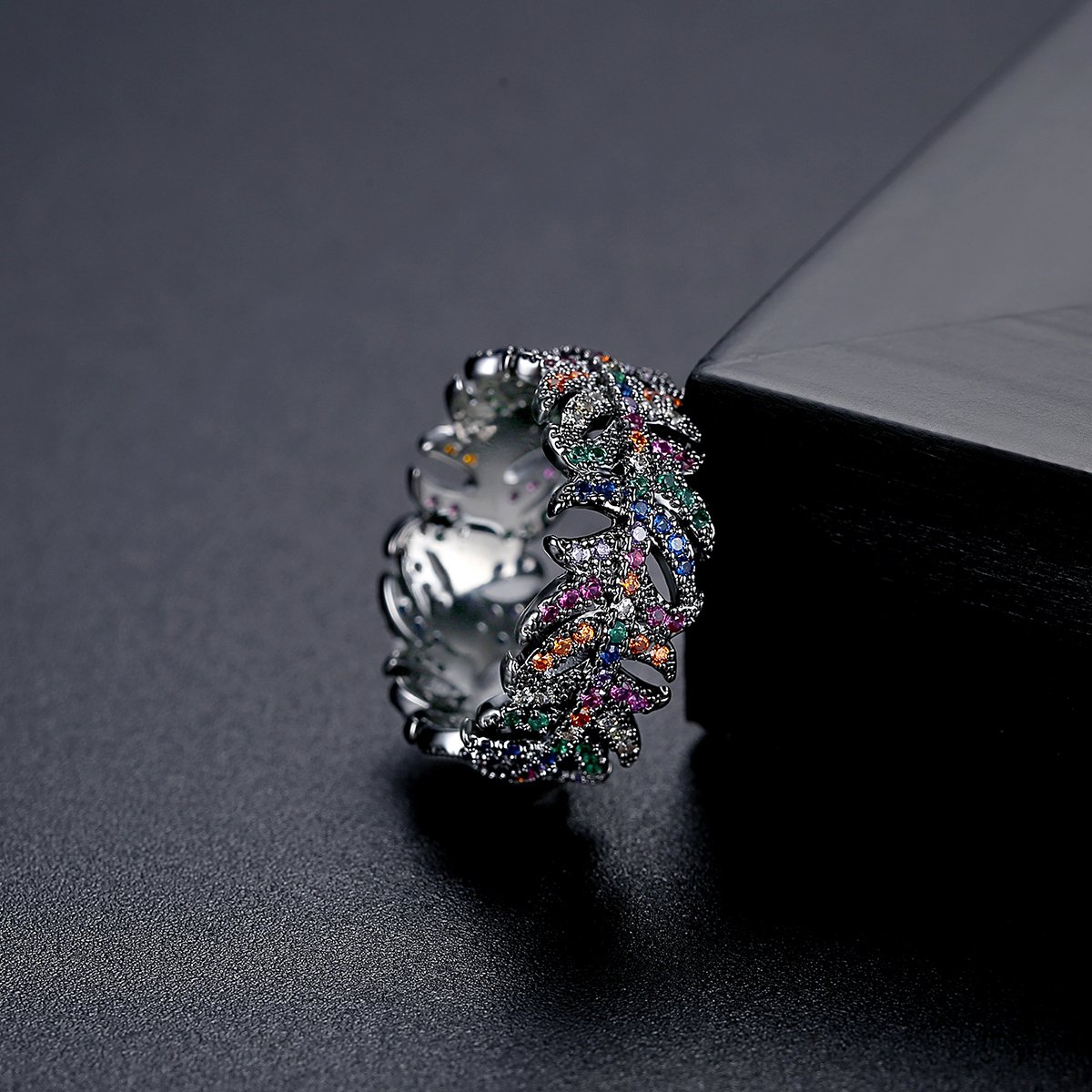 WR403 Luxury Ring Classic Band for Women — image 7