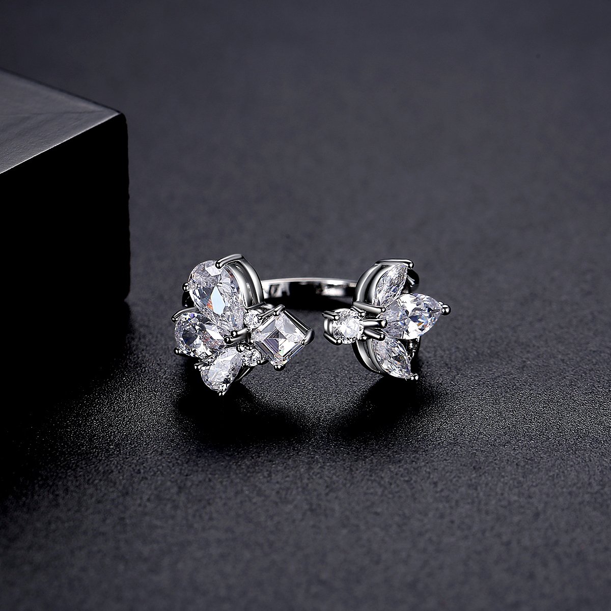 WR414 White Luxury Ring for Women