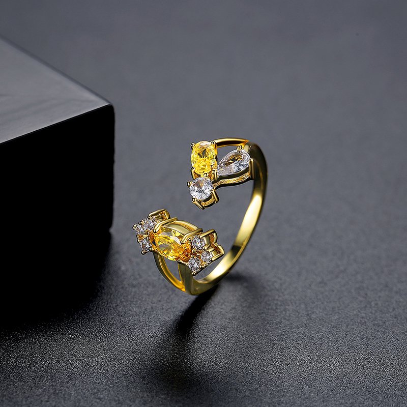 WR420 Golden Luxury Ring for Women