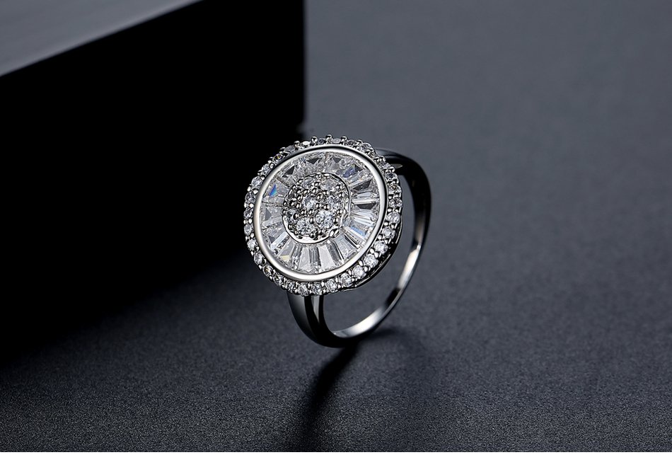 WR435 White Luxury Ring for Women