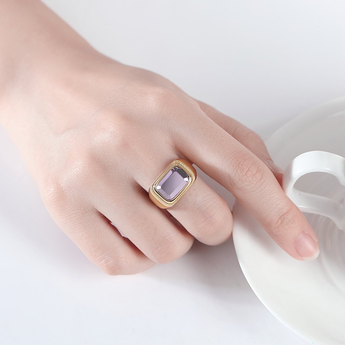WR460 Golden Luxury Ring for Women