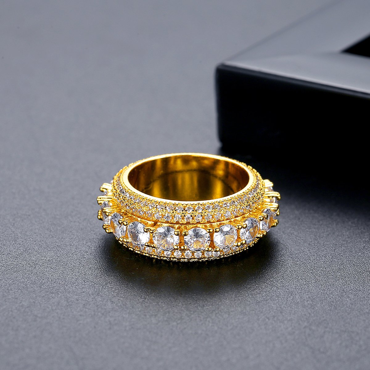 WR469 Golden Luxury Ring for Women — image 3