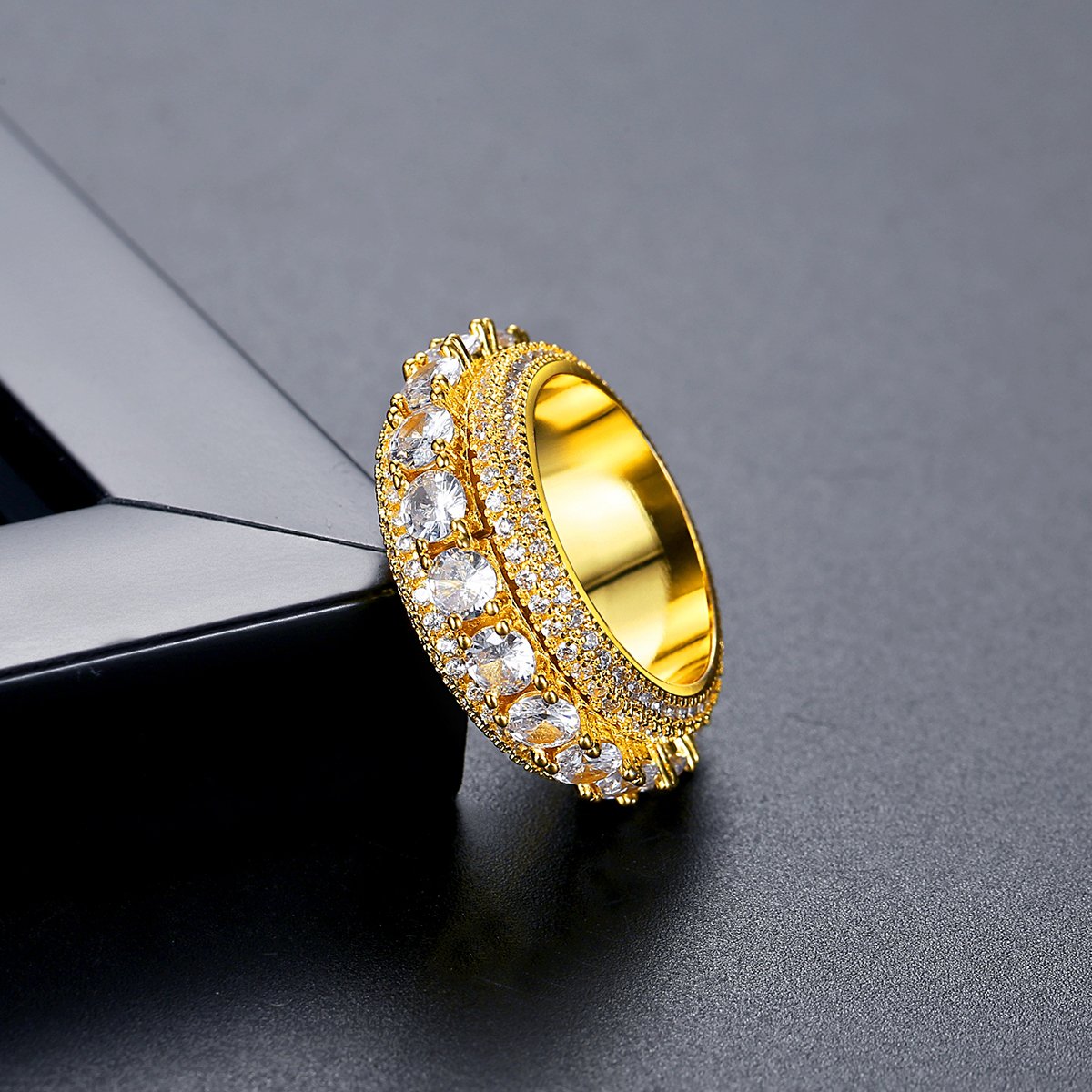 WR469 Golden Luxury Ring for Women — image 4