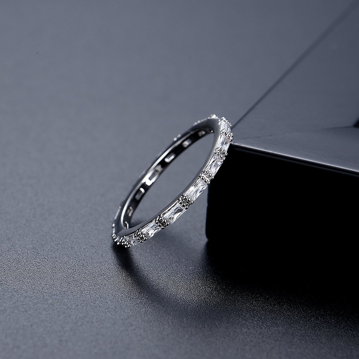 WR488 Silver Luxury Ring for Women — image 4
