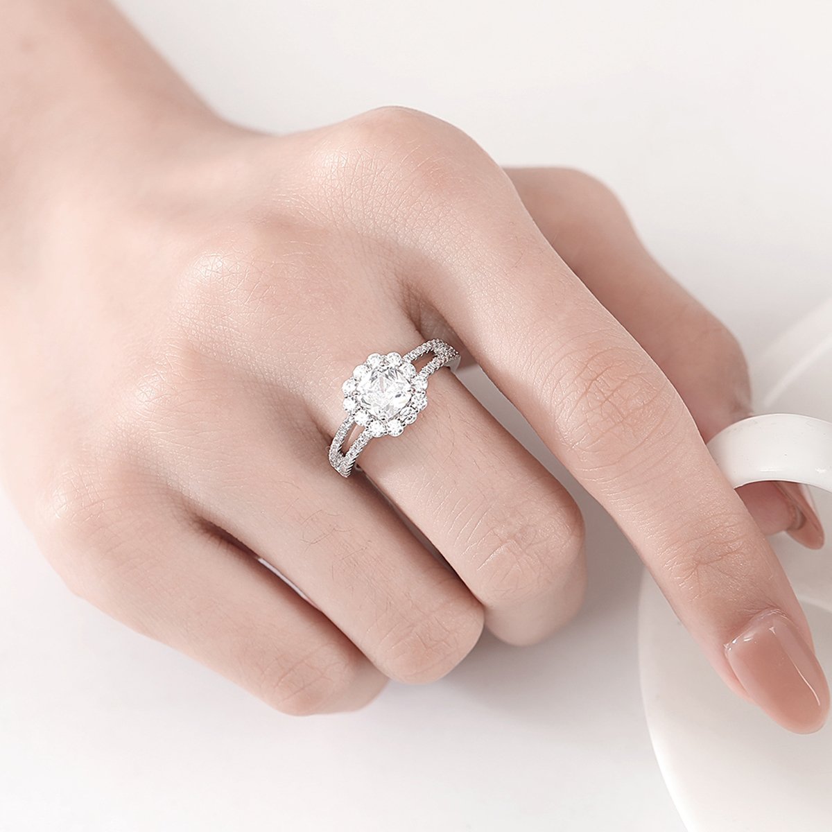 WR507 Silver Luxury Ring for Women