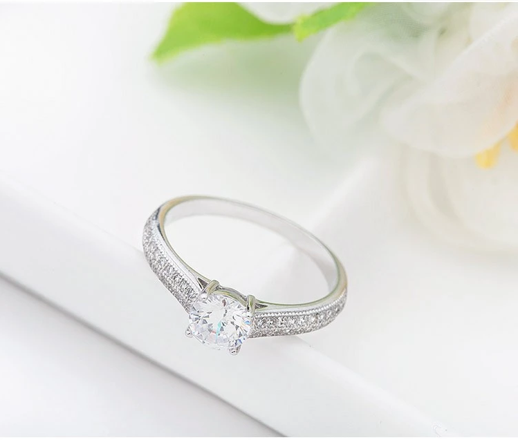 WR78 Silver Luxury Ring for Women — image 5