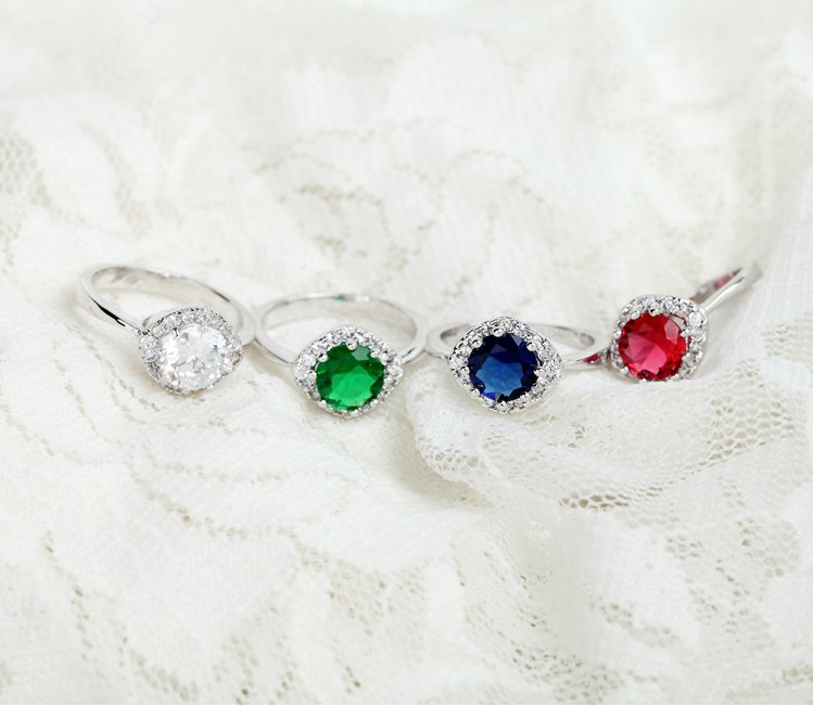 WR79 Green Luxury Ring for Women