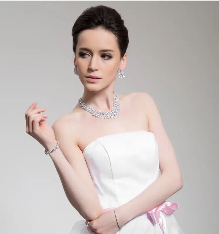 WS204 Women Set Luxury