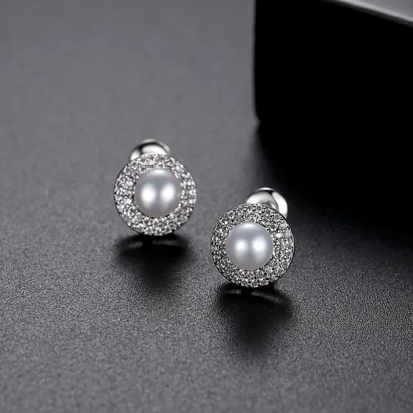 WS210- Pendant and Earring Set for Women