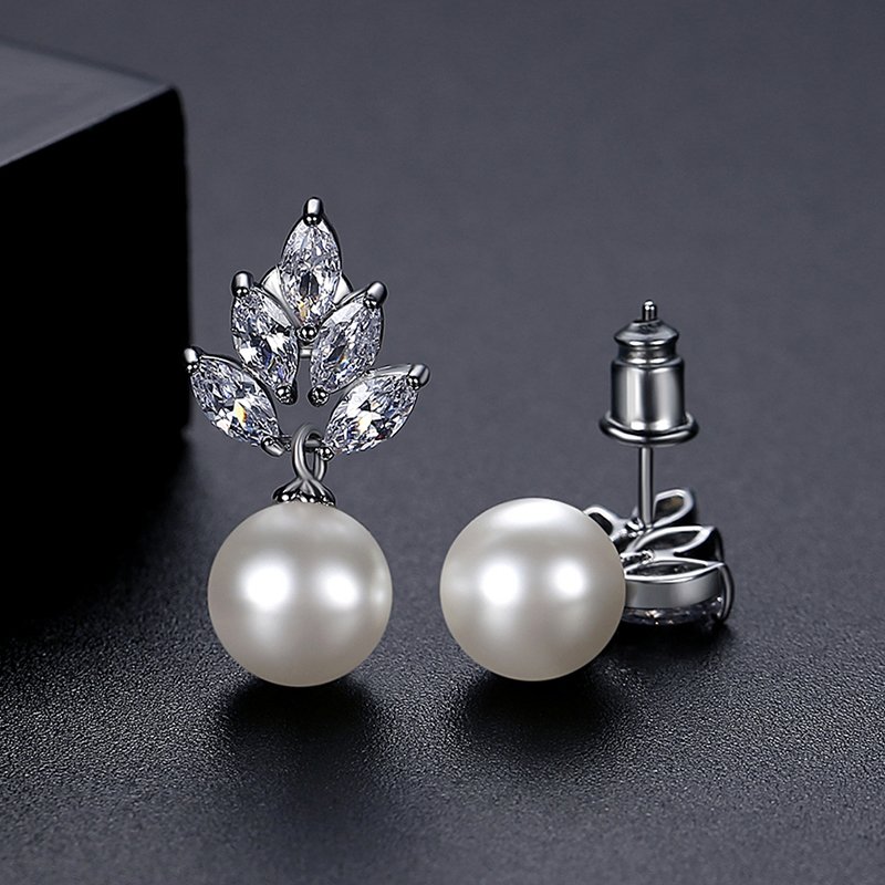 WS245 - Silver Pendant and Earring Set for Women — image 6