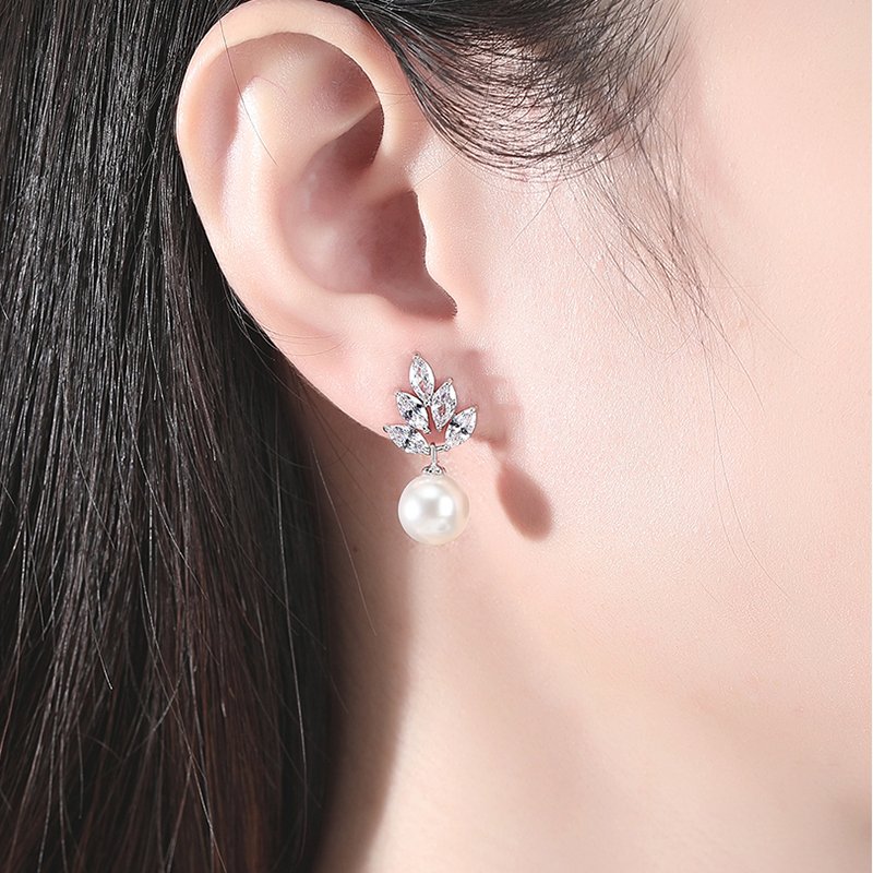 WS245 - Silver Pendant and Earring Set for Women — image 9